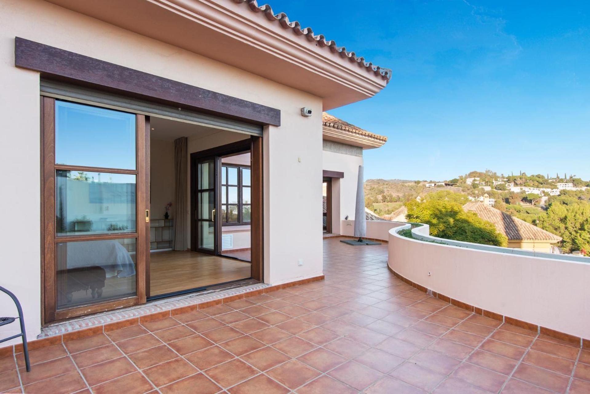 Luxury Villa Robledal By Mabiente - Views Of The Sea And The Golf Course Марбеля Екстериор снимка