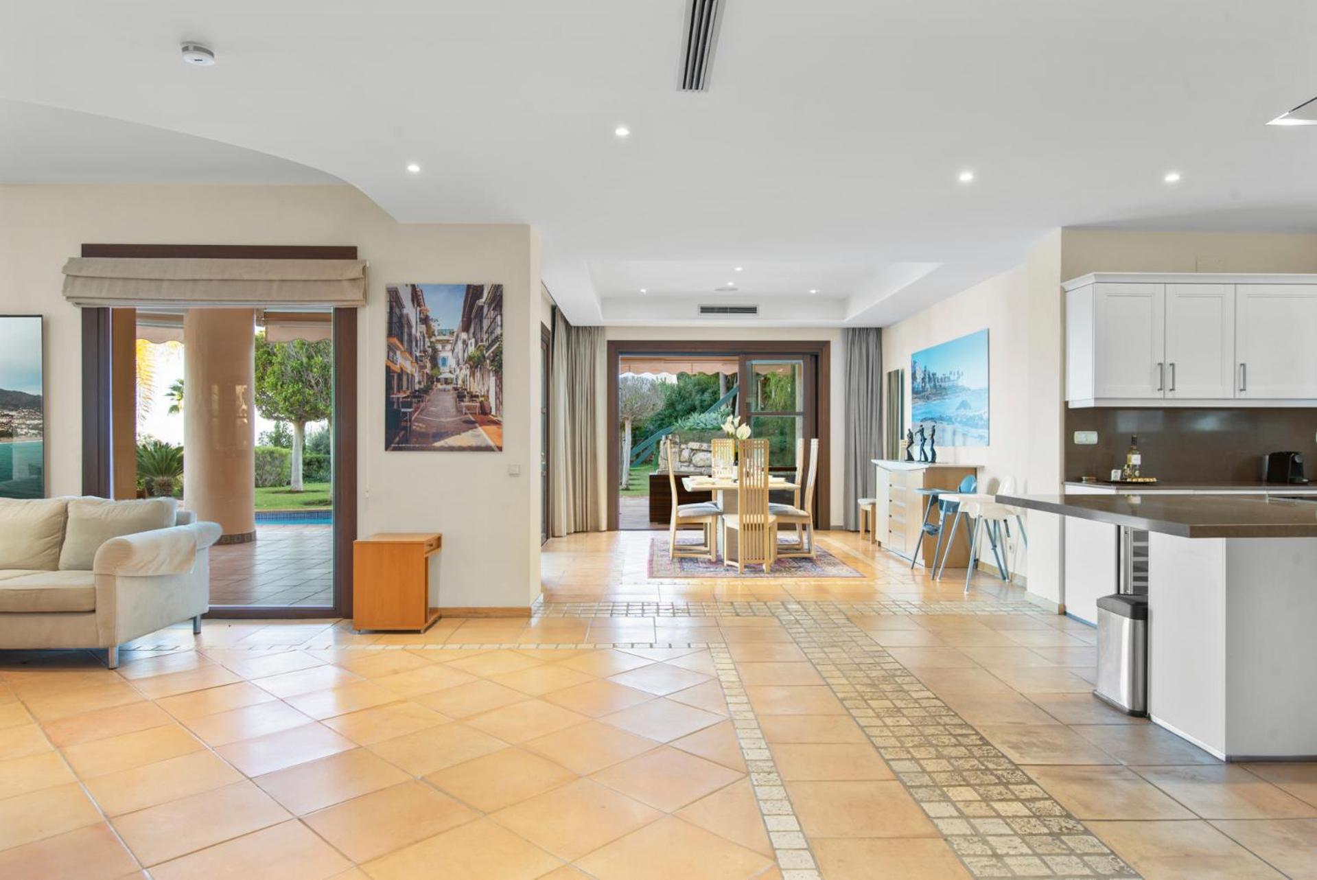 Luxury Villa Robledal By Mabiente - Views Of The Sea And The Golf Course Марбеля Екстериор снимка