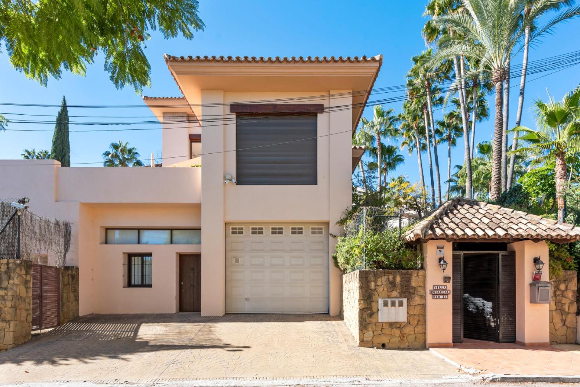 Luxury Villa Robledal By Mabiente - Views Of The Sea And The Golf Course Марбеля Екстериор снимка